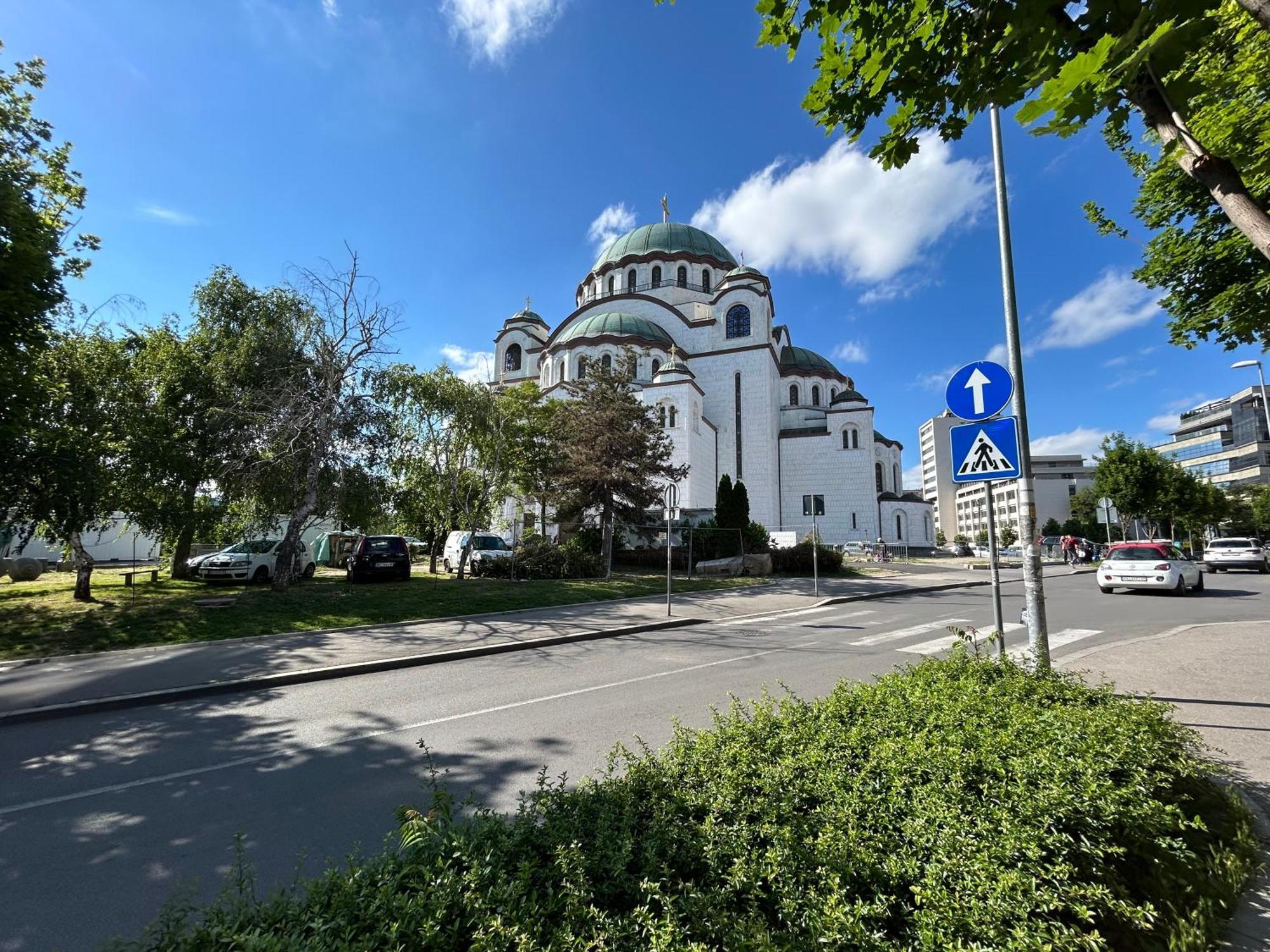 Διαμέρισμα аппарат рядом с храмом святого саввы Βελιγράδι